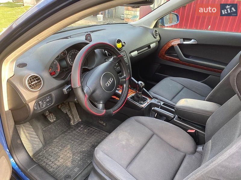 Хетчбек Audi A3 2004 в Збаражі
