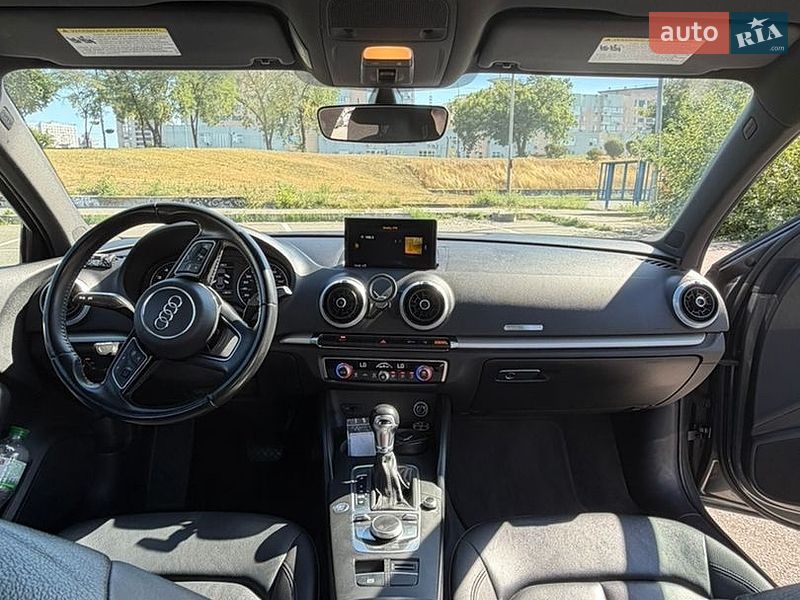 Седан Audi A3 2016 в Києві фото 18 Седан Audi A3 2016 в Києві