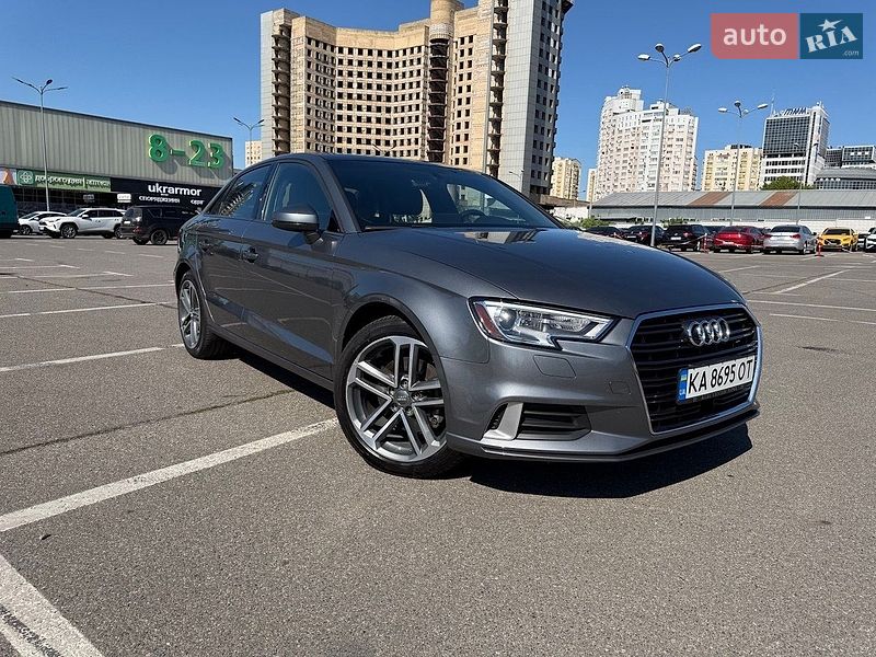 Седан Audi A3 2016 в Києві фото Седан Audi A3 2016 в Києві