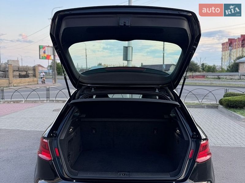 Хэтчбек Audi A3 2013 в Луцке