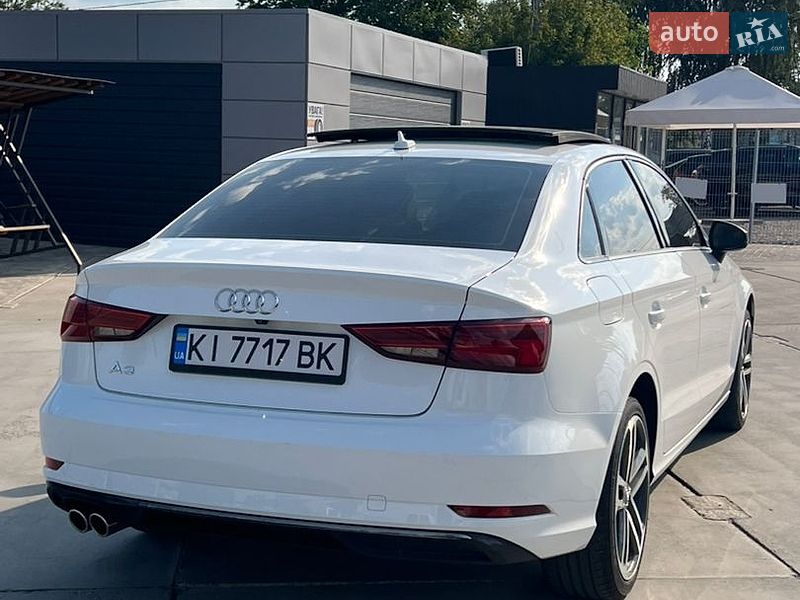 Седан Audi A3 2016 в Білій Церкві