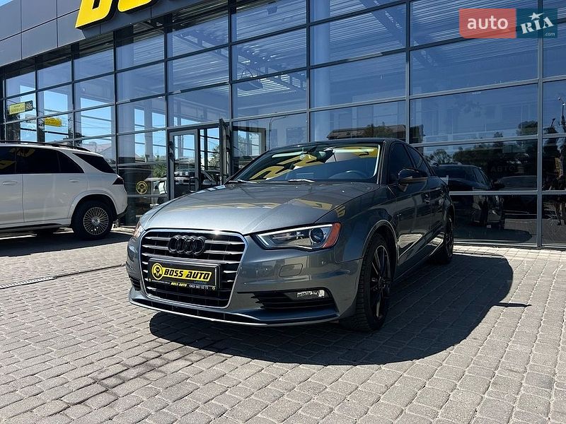 Седан Audi A3 2014 в Ивано-Франковске
