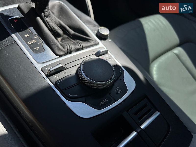 Седан Audi A3 2014 в Ивано-Франковске
