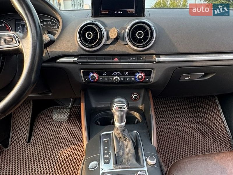 Седан Audi A3 2014 в Виннице