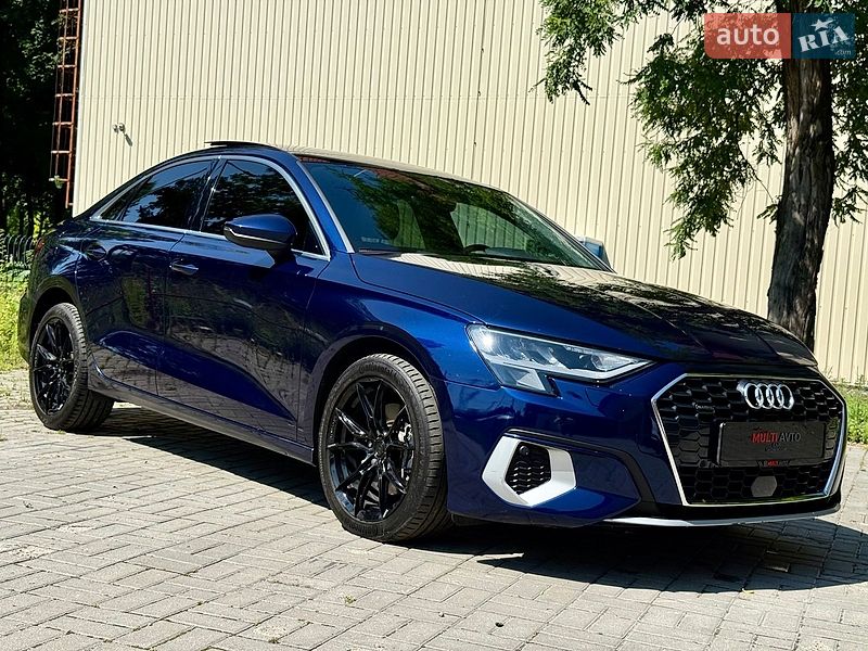 Седан Audi A3 2022 в Дніпрі