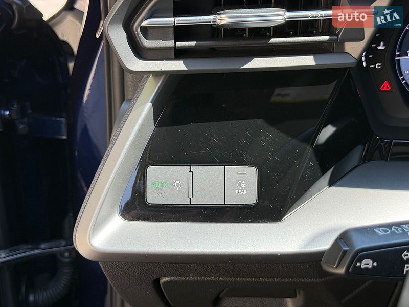 Седан Audi A3 2022 в Дніпрі