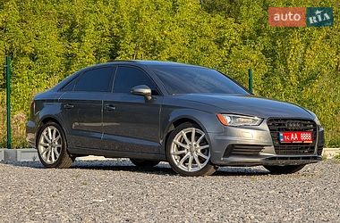Седан Audi A3 2015 в Дрогобыче