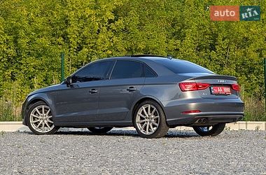 Седан Audi A3 2015 в Дрогобыче