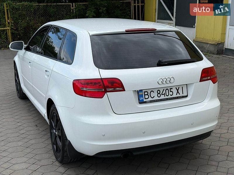 Хэтчбек Audi A3 2012 в Львове