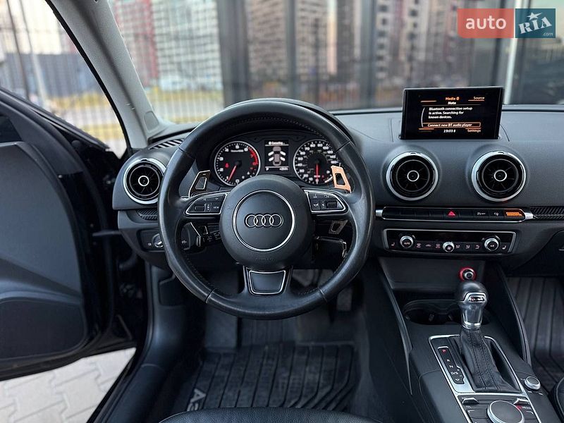 Седан Audi A3 2015 в Києві