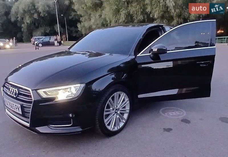 Седан Audi A3 2018 в Сумах