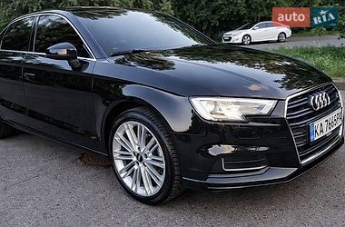 Седан Audi A3 2018 в Сумах