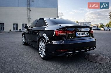 Седан Audi A3 2018 в Сумах