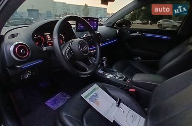 Седан Audi A3 2018 в Сумах