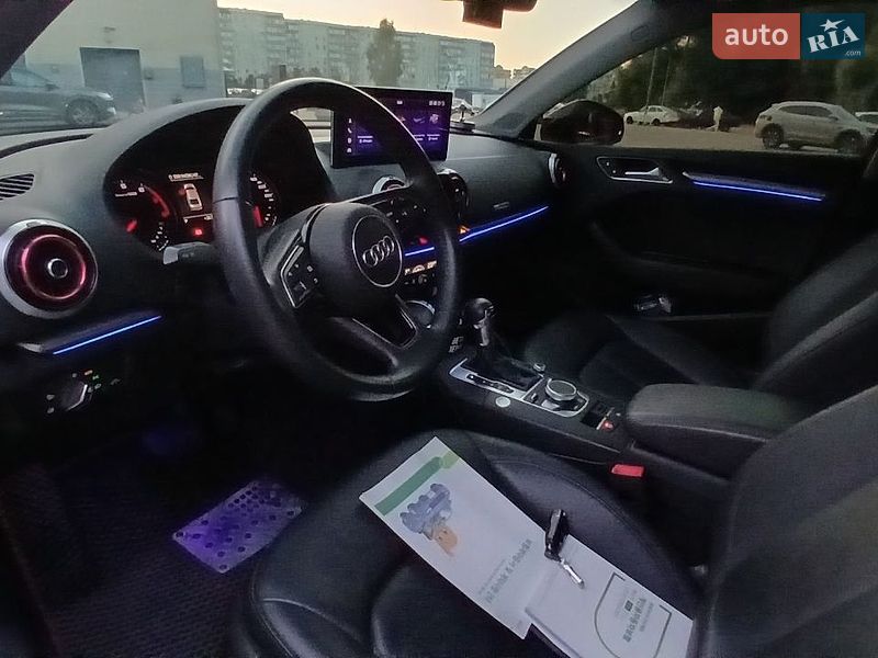 Седан Audi A3 2018 в Сумах