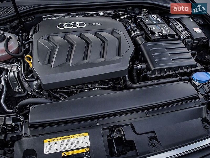 Седан Audi A3 2018 в Сумах