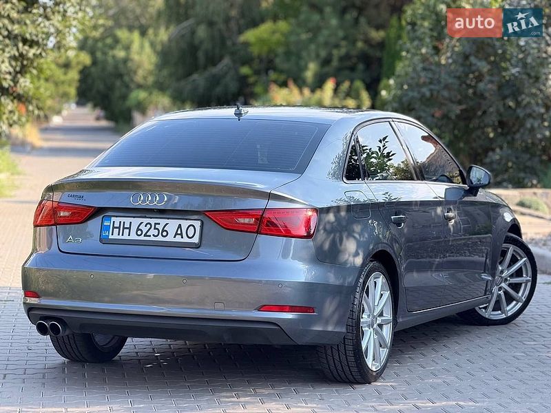 Седан Audi A3 2015 в Одессе