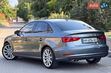 Седан Audi A3 2015 в Одессе