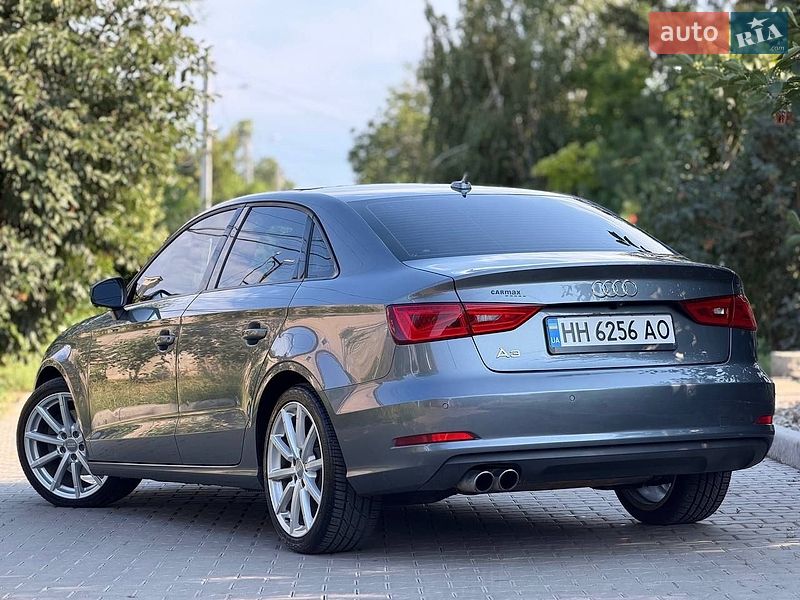 Седан Audi A3 2015 в Одессе