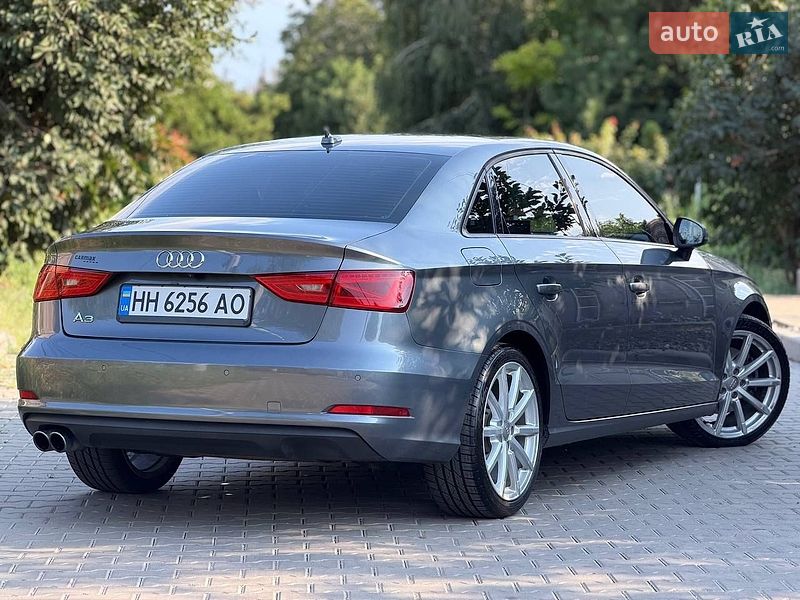 Седан Audi A3 2015 в Одессе