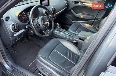 Седан Audi A3 2015 в Одессе