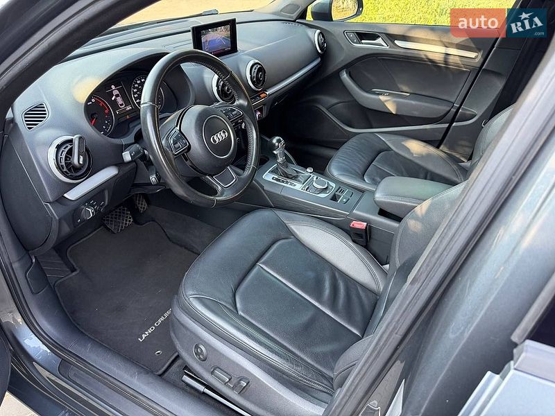 Седан Audi A3 2015 в Одессе