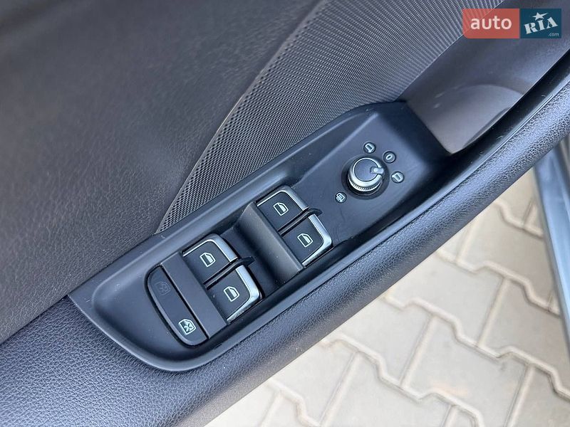 Седан Audi A3 2015 в Одессе