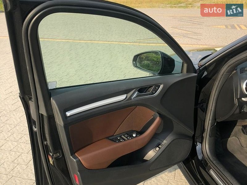 Хетчбек Audi A3 2016 в Львові