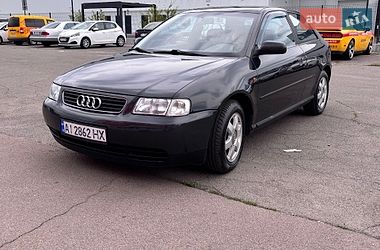 Хетчбек Audi A3 1998 в Вишневому