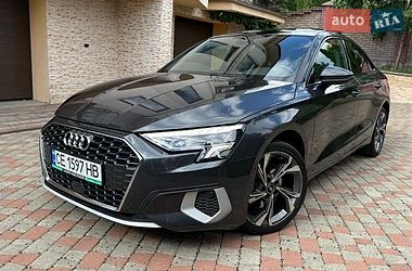 Седан Audi A3 2022 в Чернівцях