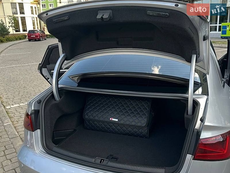 Седан Audi A3 2015 в Івано-Франківську