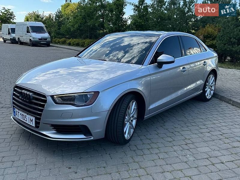 Седан Audi A3 2015 в Івано-Франківську