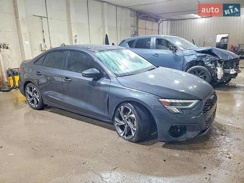 Седан Audi A3 2023 в Львове