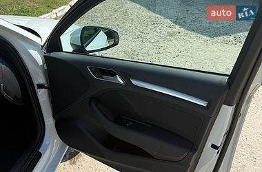 Седан Audi A3 2015 в Бердичеве