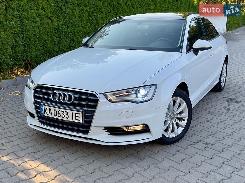 Седан Audi A3 2015 в Виннице