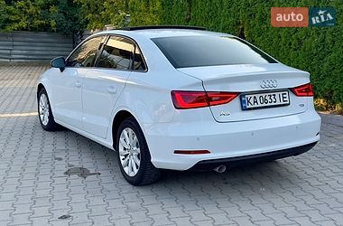 Седан Audi A3 2015 в Вінниці