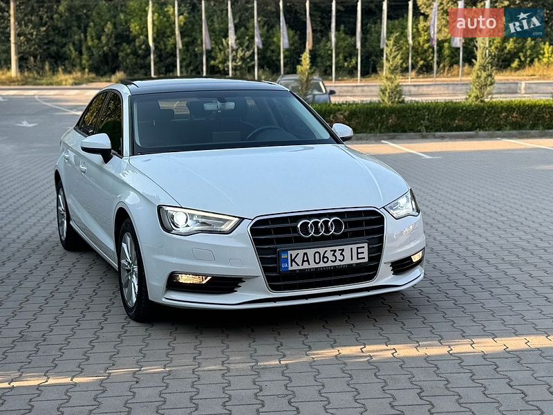 Седан Audi A3 2015 в Виннице