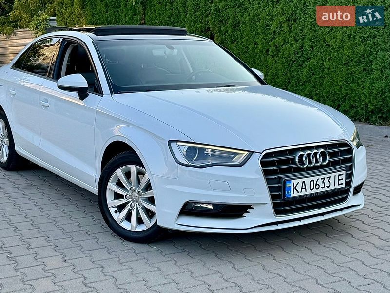 Седан Audi A3 2015 в Виннице