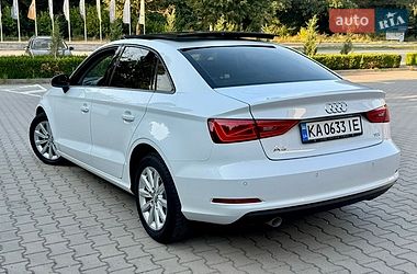 Седан Audi A3 2015 в Виннице