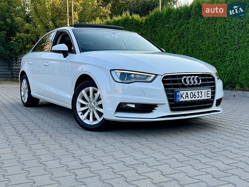 Седан Audi A3 2015 в Виннице