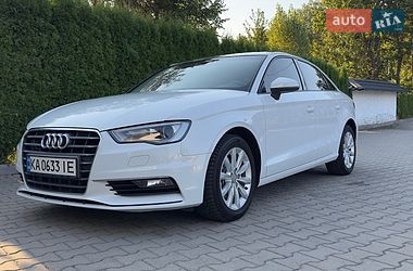 Седан Audi A3 2015 в Виннице