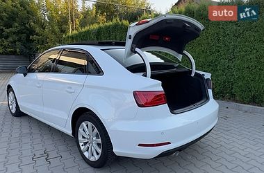 Седан Audi A3 2015 в Виннице
