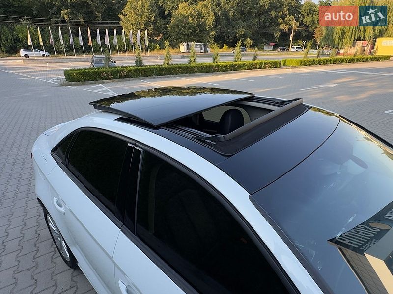 Седан Audi A3 2015 в Вінниці
