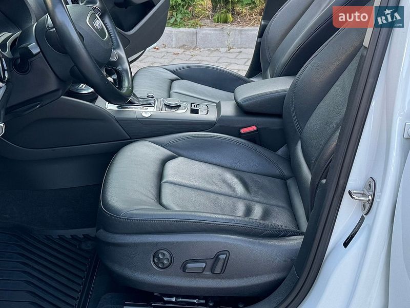 Седан Audi A3 2015 в Виннице