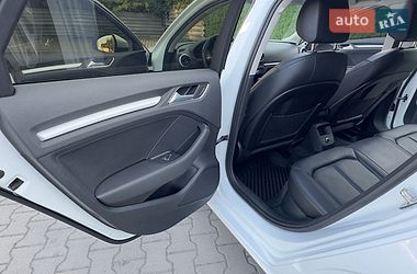 Седан Audi A3 2015 в Виннице