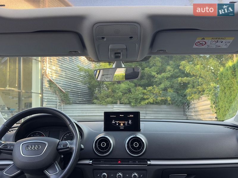 Седан Audi A3 2015 в Вінниці