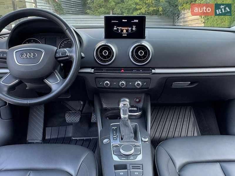Седан Audi A3 2015 в Виннице
