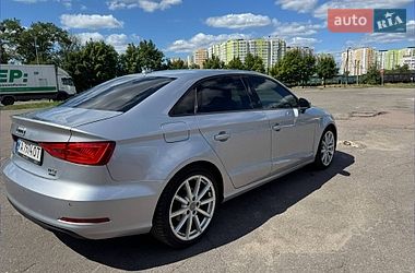 Седан Audi A3 2015 в Киеве