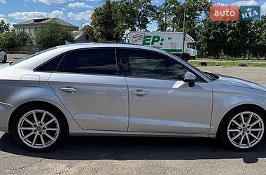 Седан Audi A3 2015 в Киеве