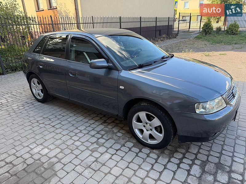 Хетчбек Audi A3 2002 в Рава-Руській